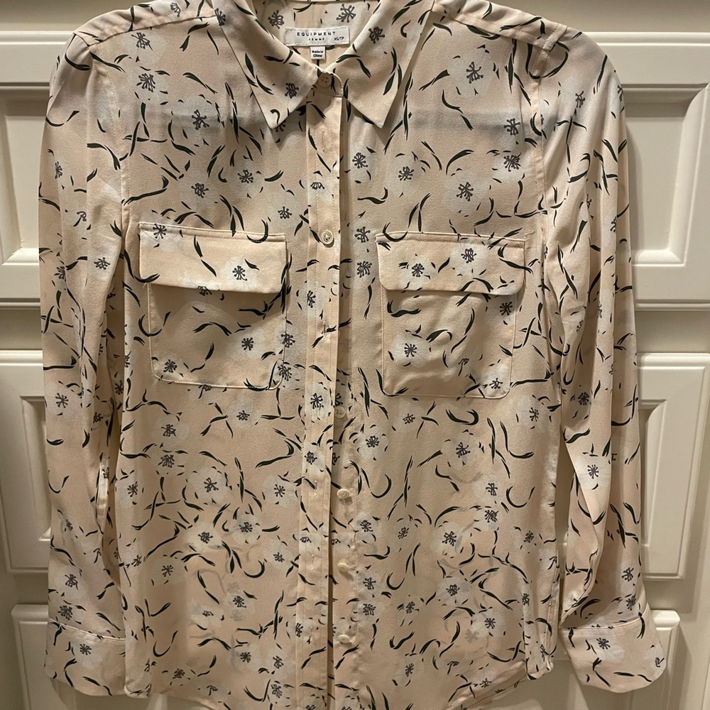 Equipment pink floral button down XS